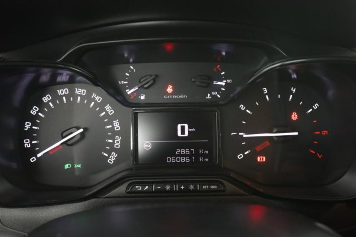 Citroen C3 PureTech 83 S&S Shine (7)