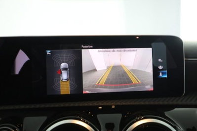 Mercedes-Benz Classe A 180 d Automatic Business (12)