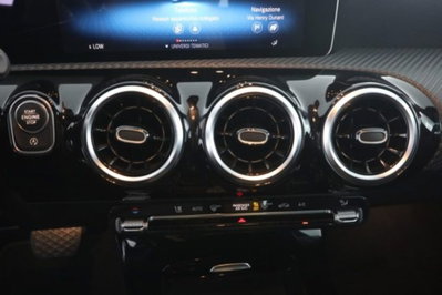 Mercedes-Benz Classe A 180 d Automatic Business (13)