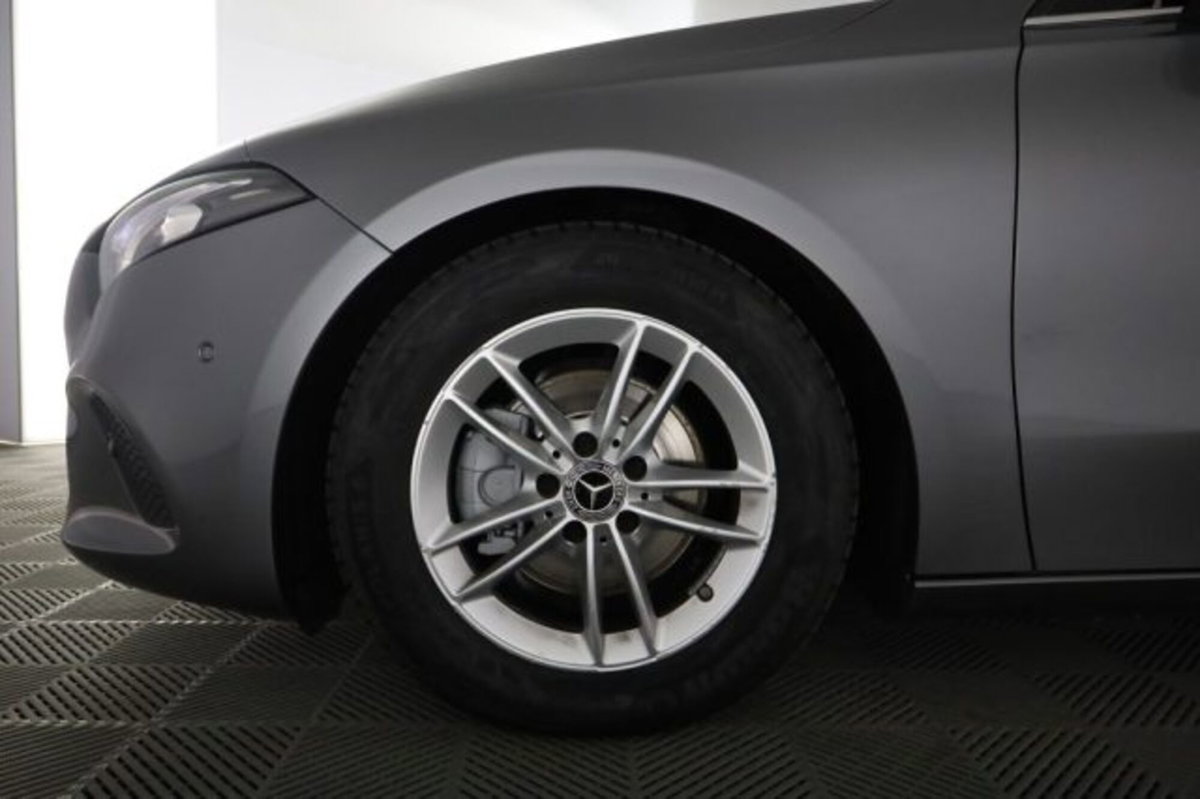 Mercedes-Benz Classe A 180 d Automatic Business (8)
