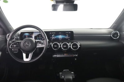 Mercedes-Benz Classe A 180 d Automatic Sport (4)
