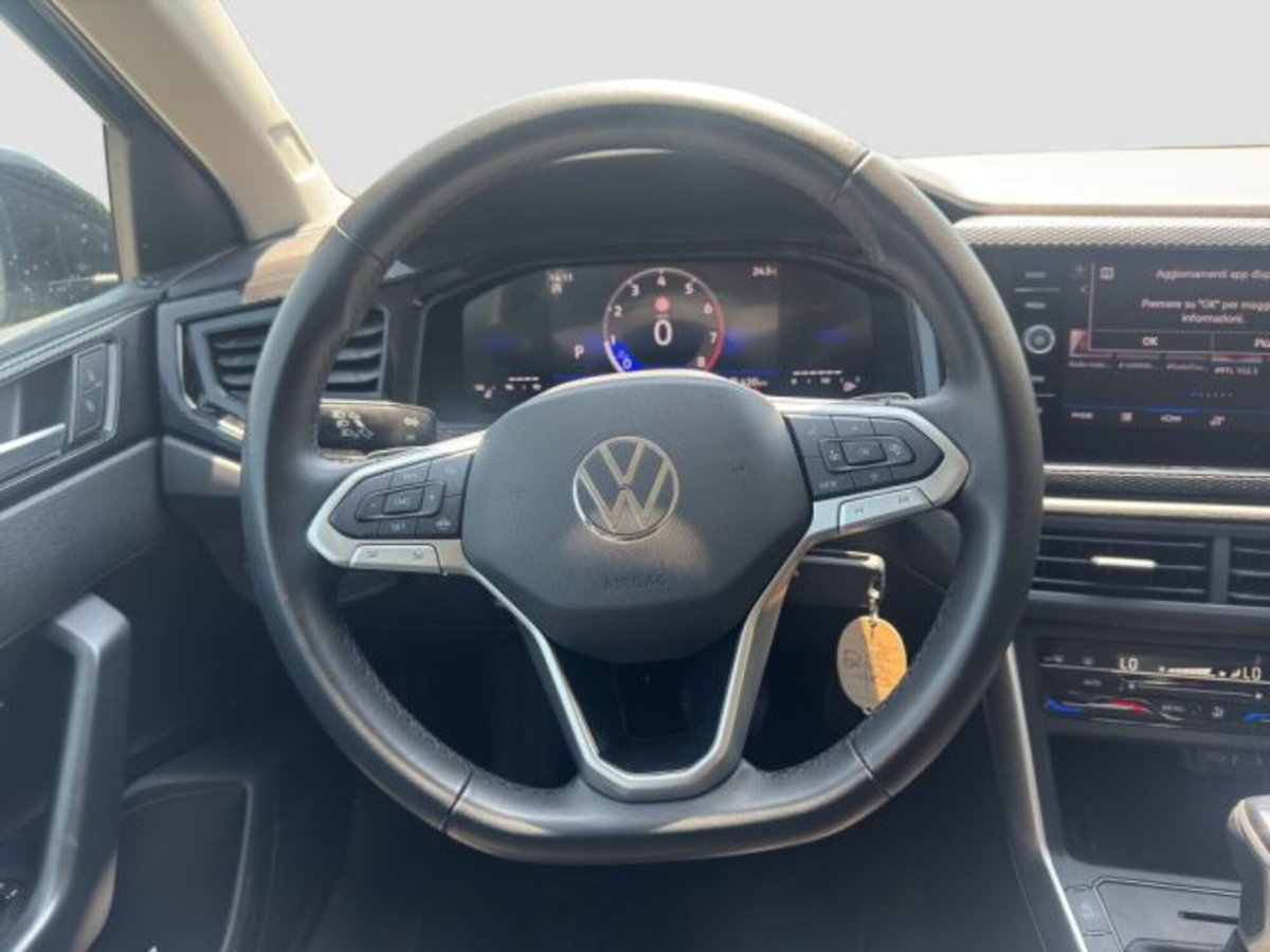 Volkswagen Polo 1.0 tsi Life 95cv dsg (12)