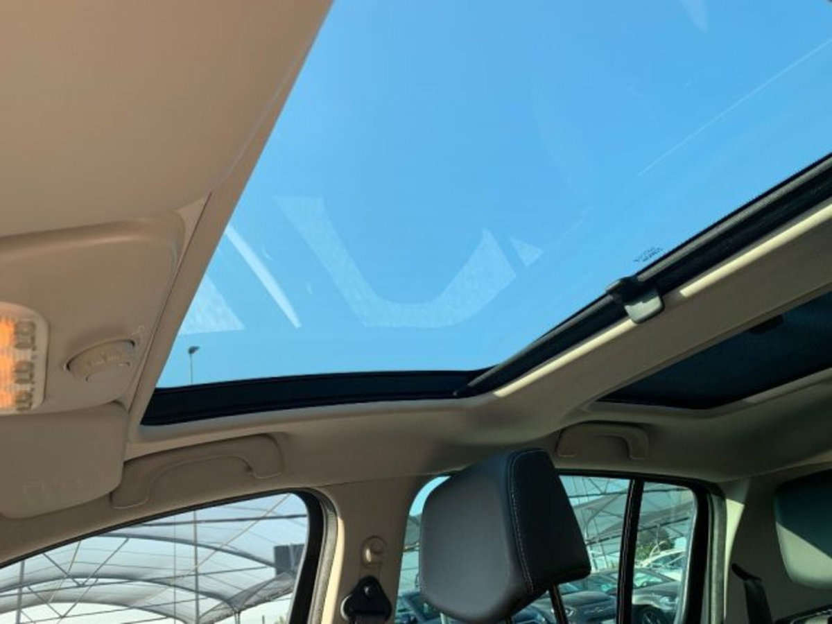 Renault Clio 1.2 75CV 5 porte Live (18)