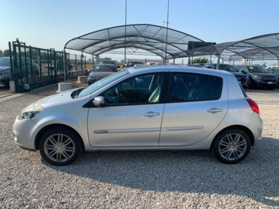 Renault Clio 1.2 75CV 5 porte Live (2)