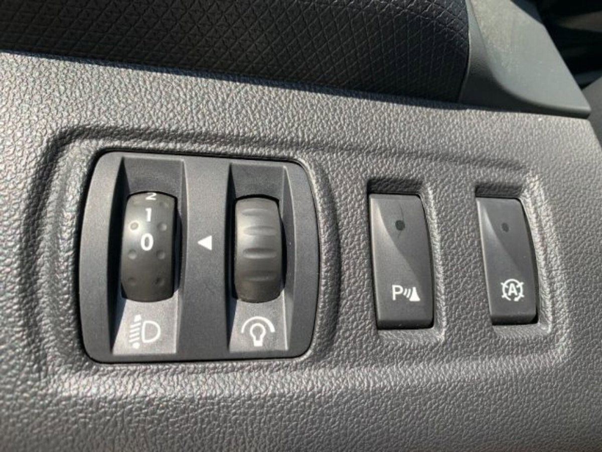 Renault Clio 1.5 dCi 8V 75CV Start&Stop 5 porte Duel (15)