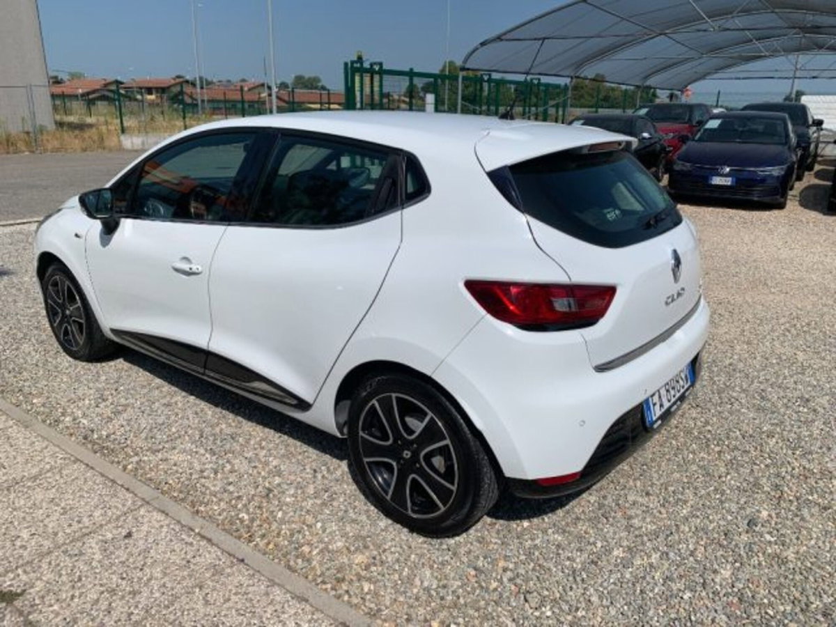 Renault Clio 1.5 dCi 8V 75CV Start&Stop 5 porte Duel (3)