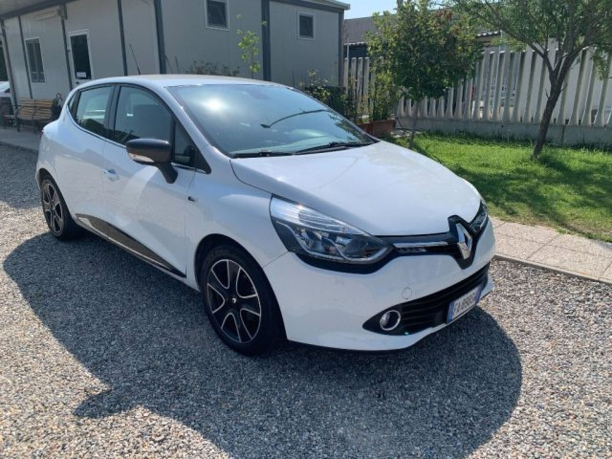 Renault Clio 1.5 dCi 8V 75CV Start&Stop 5 porte Duel (7)