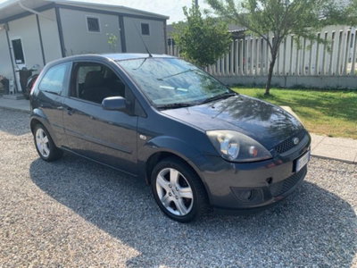 Ford Fiesta 1.4 TDCi 3p. Ghia (3)