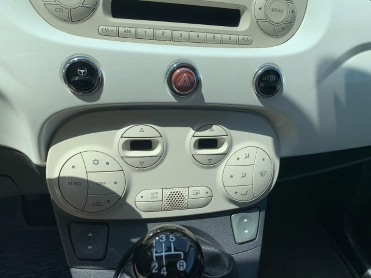 Fiat 500 1.3 Multijet 16V 75 CV Lounge (12)
