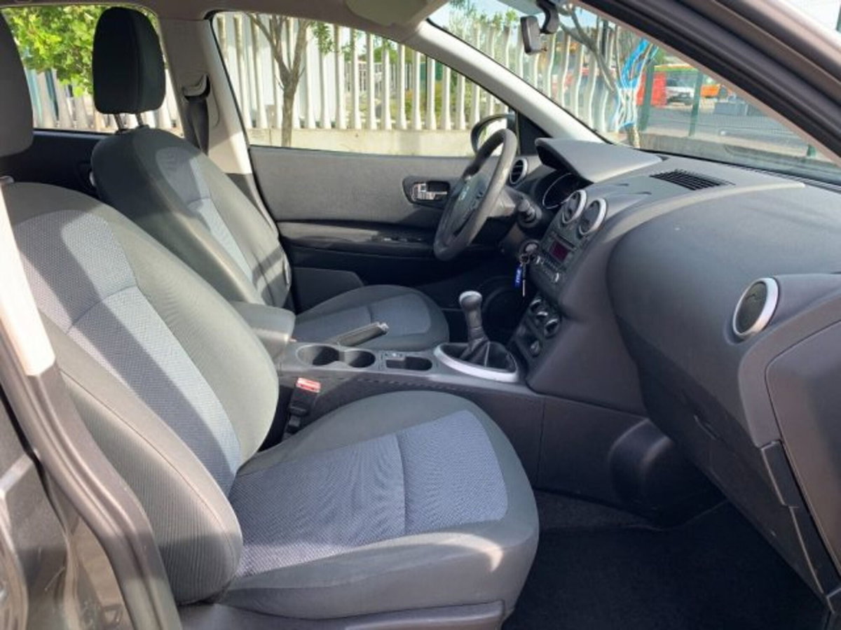 Nissan Qashqai 1.6 16V Visia (12)