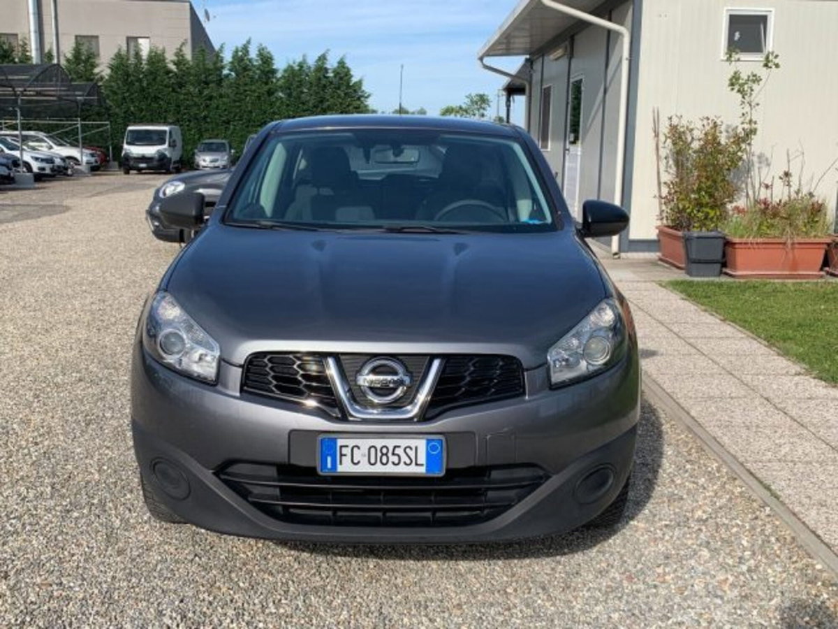 Nissan Qashqai 1.6 16V Visia (2)