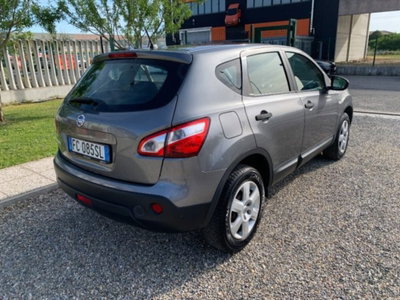 Nissan Qashqai 1.6 16V Visia (5)