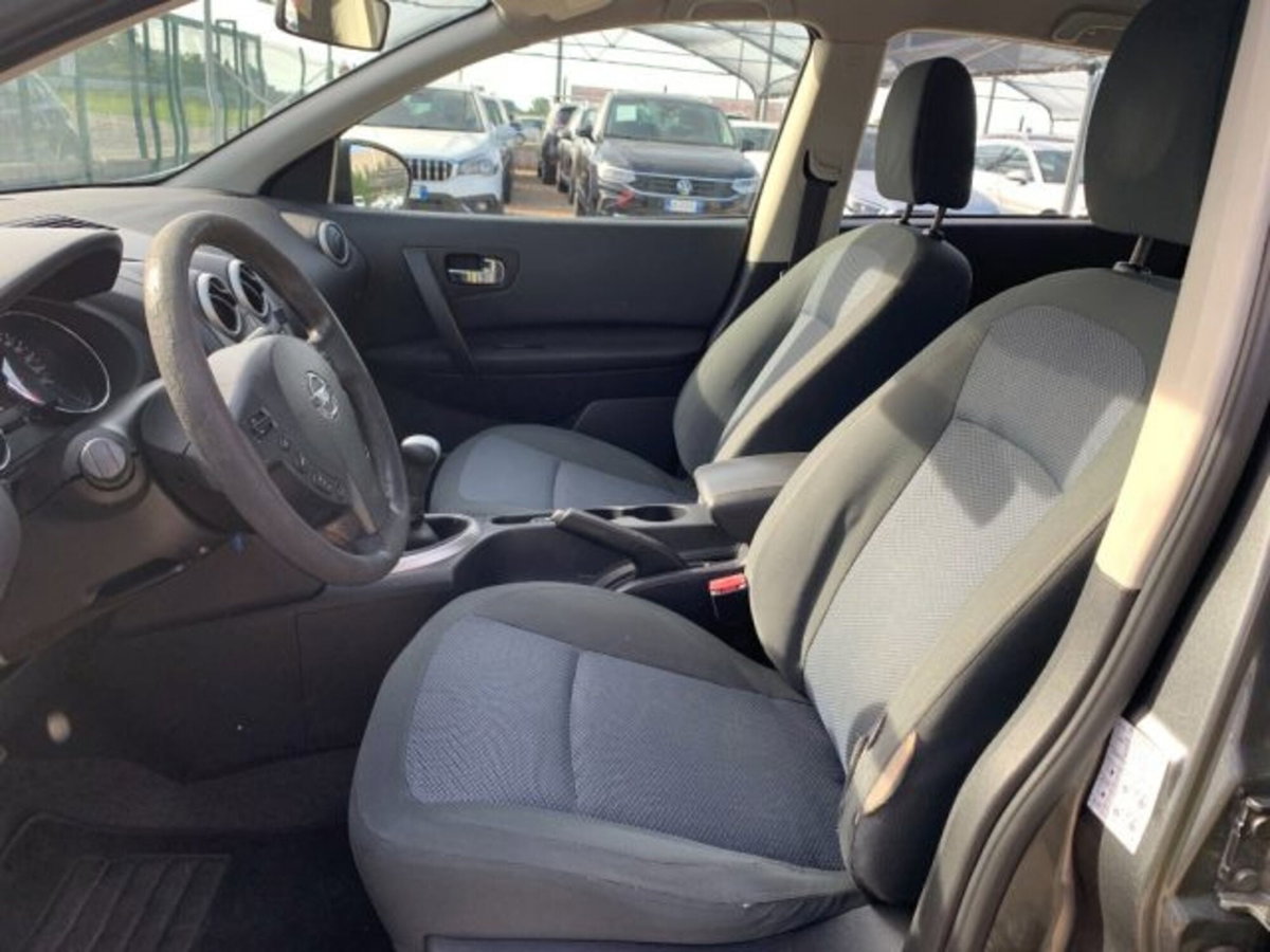 Nissan Qashqai 1.6 16V Visia (9)