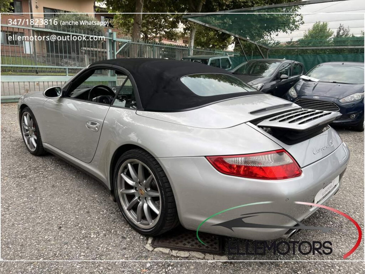 Porsche 911 Cabrio Carrera 4S (6)
