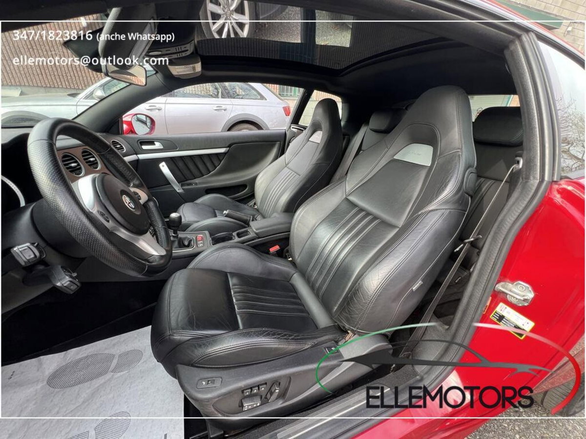 Alfa Romeo Brera 3.2 JTS V6 Q4 (8)