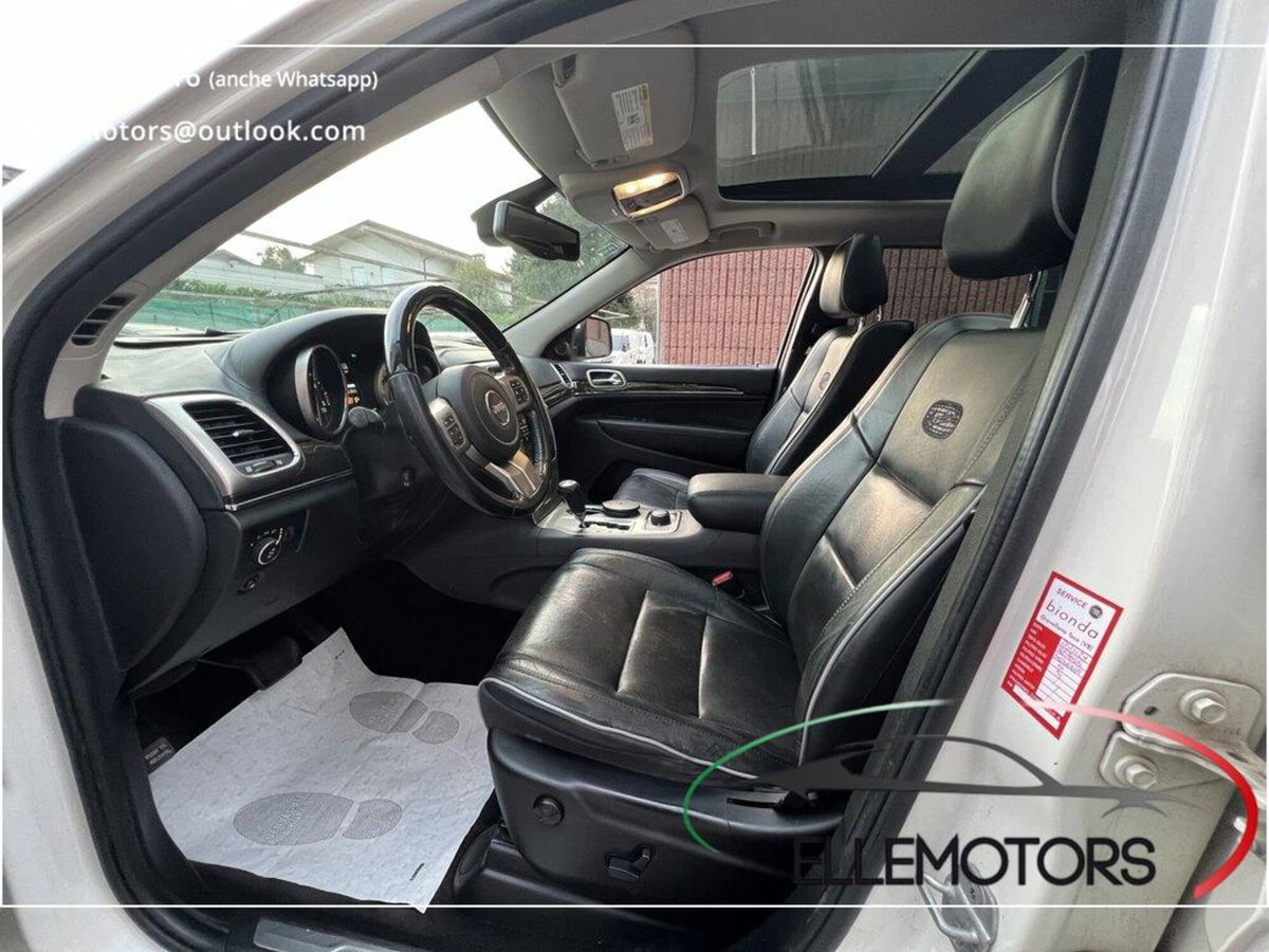 Jeep Grand Cherokee 3.0 CRD 241 CV Overland (14)