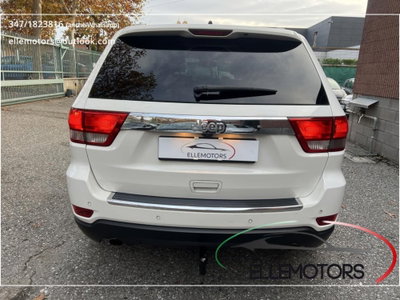 Jeep Grand Cherokee 3.0 CRD 241 CV Overland (5)