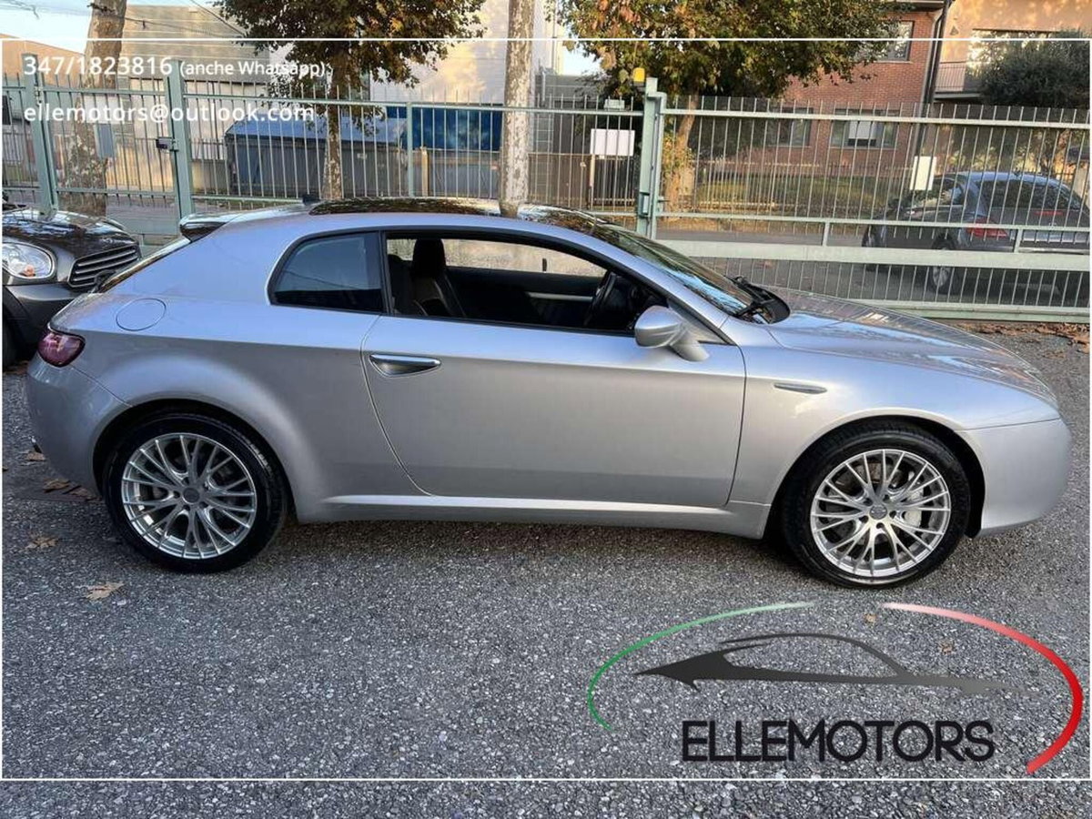 Alfa Romeo Brera 2.4 JTDm 20V (10)