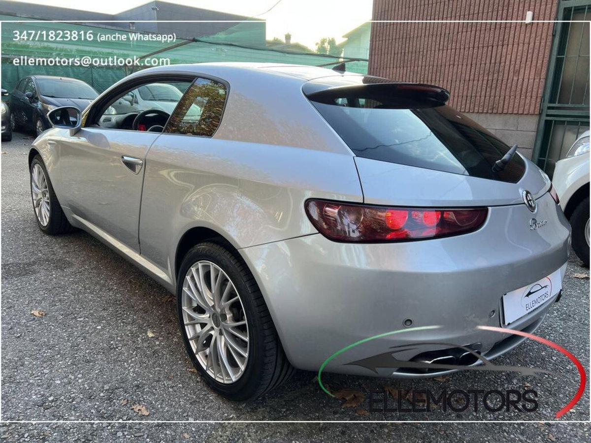 Alfa Romeo Brera 2.4 JTDm 20V (5)
