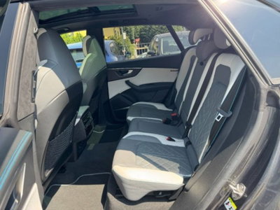 Audi SQ8 4.0 tfsi sport attitude quattro tiptronic (14)