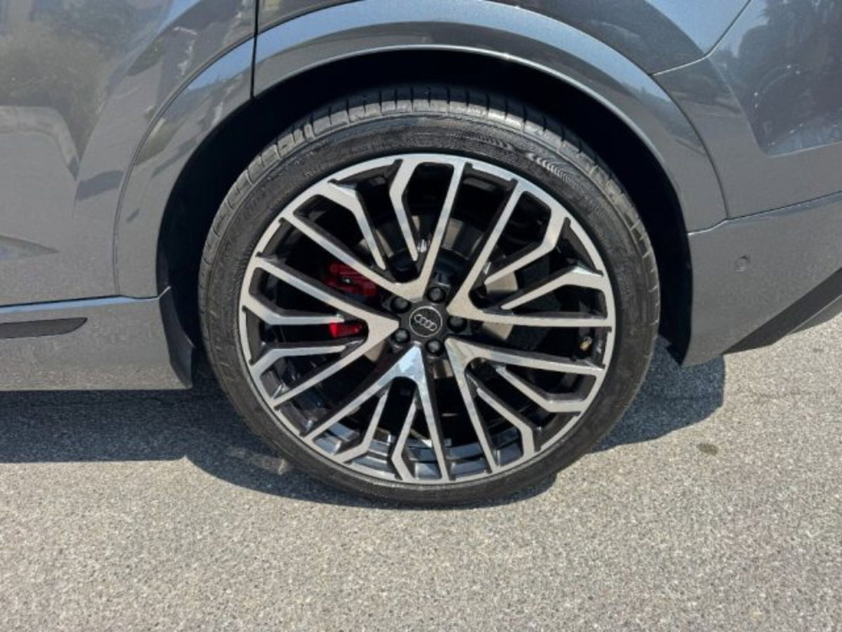 Audi SQ8 4.0 tfsi sport attitude quattro tiptronic (6)