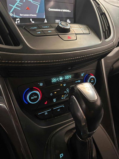 Ford Kuga 2.0 TDCI 150 CV S&S 4WD Powershift Vignale (20)