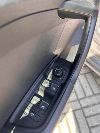 Audi A1 Sportback 35 TFSI S tronic S line edition (7)