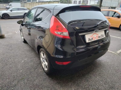 Ford Fiesta 1.4 TDCi 70CV 3 porte Titanium (6)