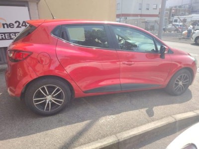Renault Clio 1.2 75CV 5 porte Wave (10)