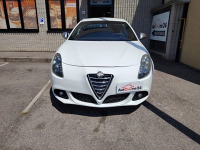 Alfa Romeo Giulietta 2.0 JTDm-2 Exclusive 140cv (2)