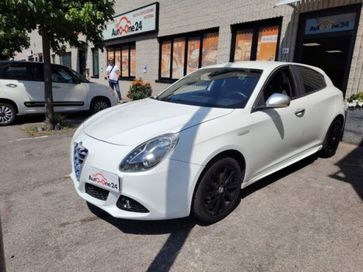 Alfa Romeo Giulietta 2.0 JTDm-2 Exclusive 140cv (4)