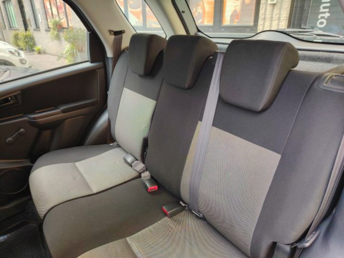 Fiat Sedici 1.6 16V 4x2 Emotion (10)