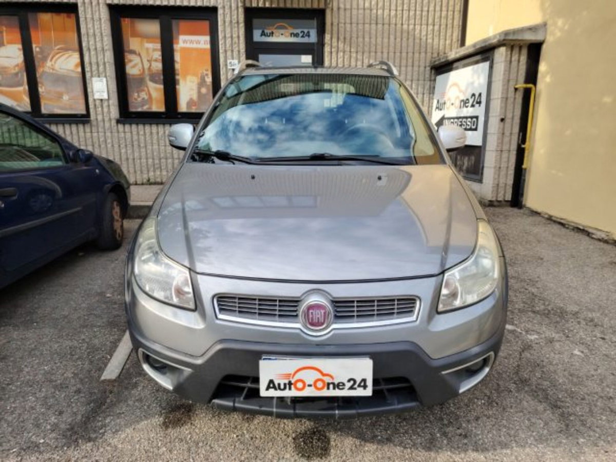 Fiat Sedici 1.6 16V 4x2 Emotion (2)