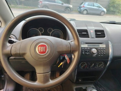 Fiat Sedici 1.6 16V 4x2 Emotion (8)