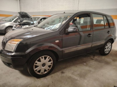 Ford Fusion 1.4 16V 5p. Titanium (4)