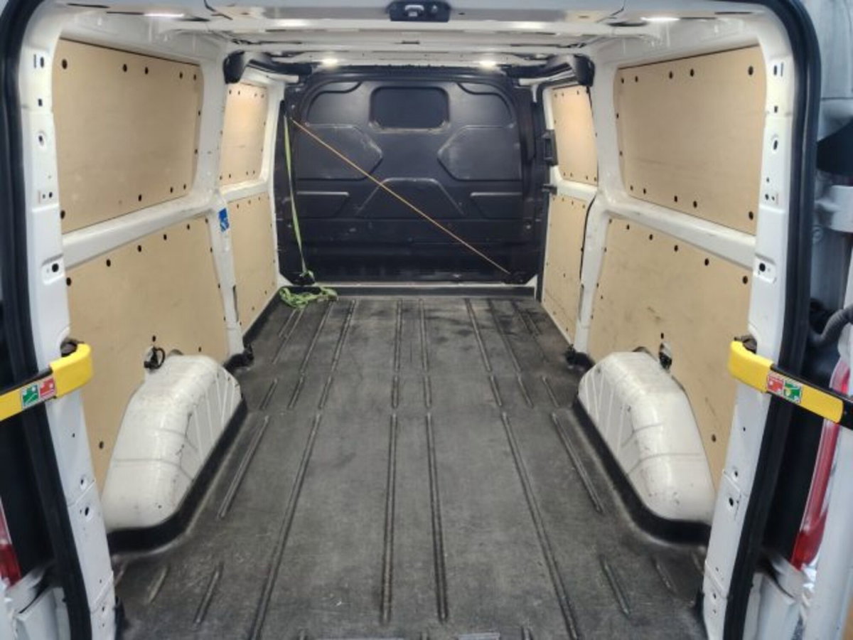 Ford Transit Custom Furgone 340 2.0 TDCi 170 PL Furgone Trend (19)