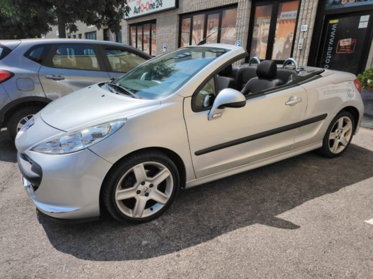 Peugeot 207 Cabrio HDi 110CV CC Tecno (11)