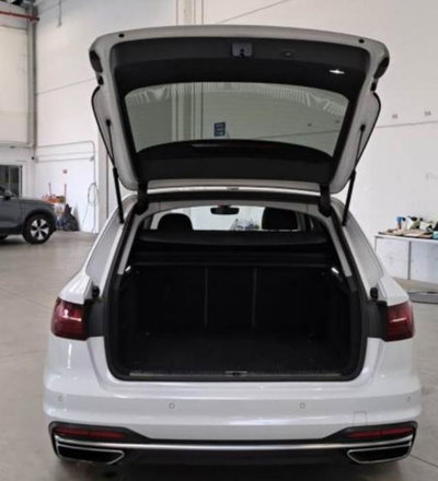 Audi A4 Avant 35 TDI/163 CV S tronic Business Advanced (6)