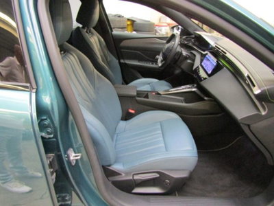 Peugeot 308 SW PureTech Turbo 130 S&S EAT8 GT Pack (15)