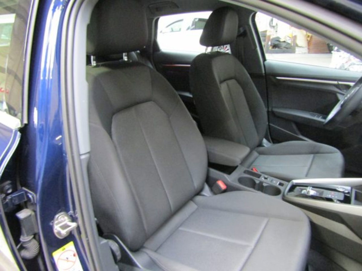 Audi A3 Sportback 30 TFSI Business Advanced (17)