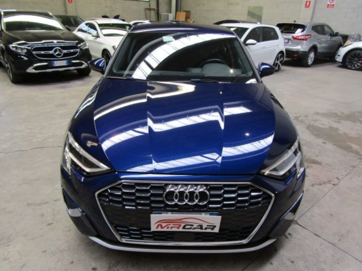 Audi A3 Sportback 30 TFSI Business Advanced (2)