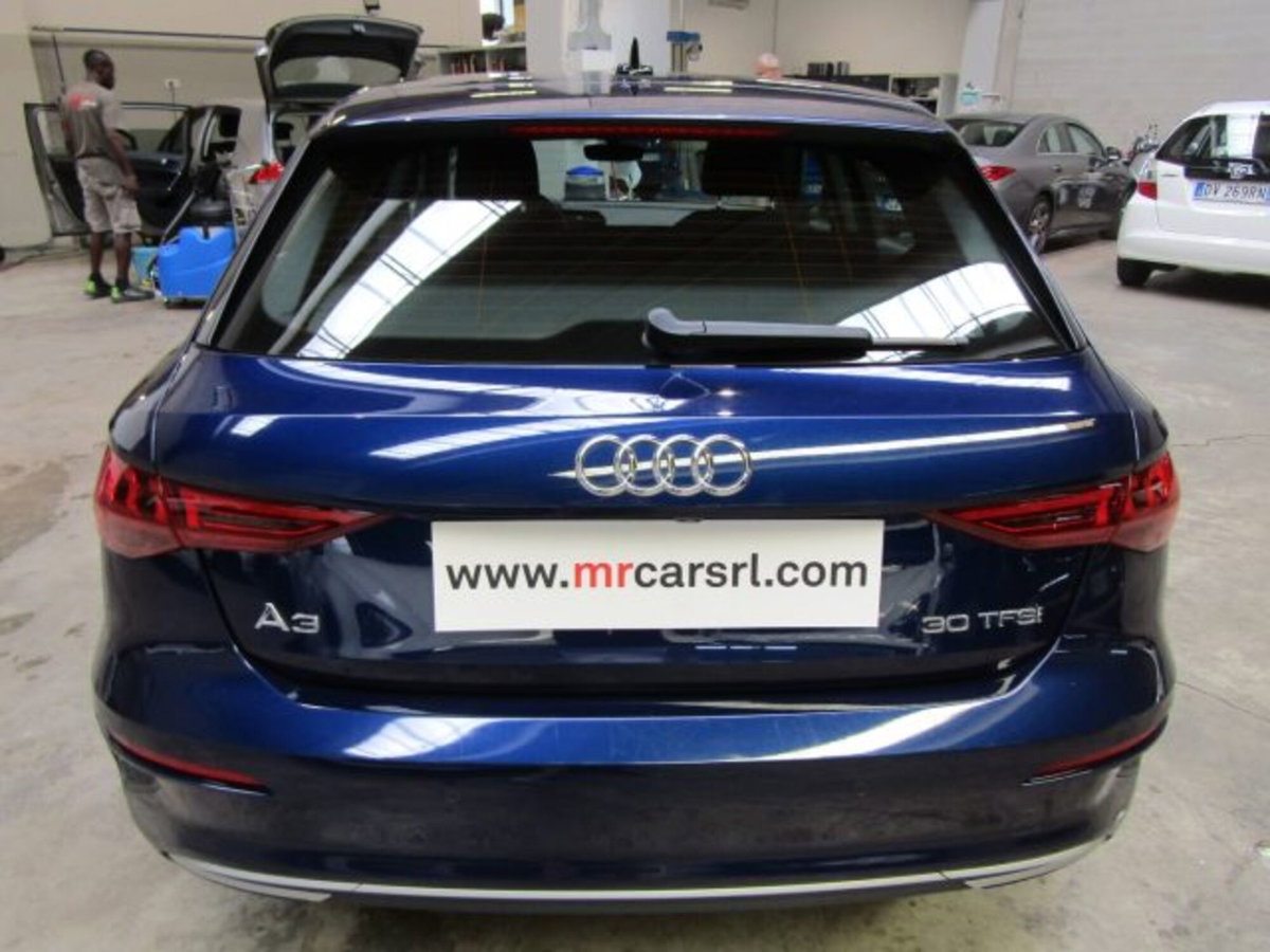 Audi A3 Sportback 30 TFSI Business Advanced (5)