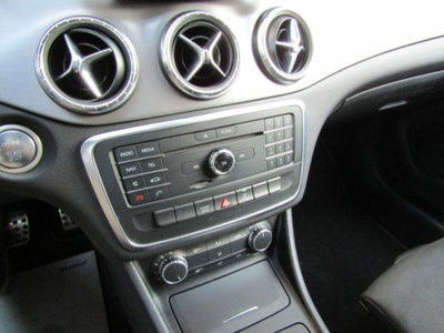 Mercedes-Benz CLA 220 CDI Automatic Premium (19)