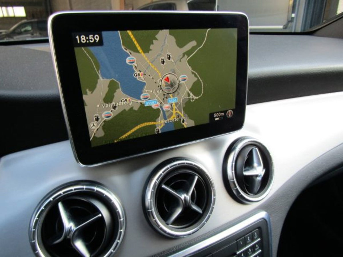 Mercedes-Benz CLA 220 CDI Automatic Premium (20)