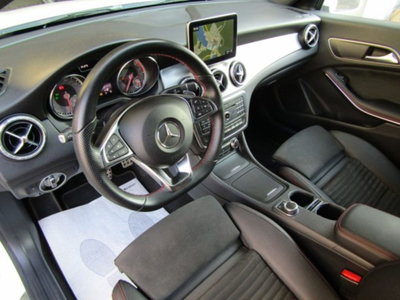 Mercedes-Benz CLA 220 CDI Automatic Premium (7)