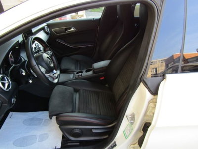 Mercedes-Benz CLA 220 CDI Automatic Premium (8)