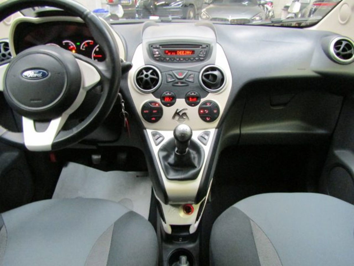 Ford Ka 1.2 8V 69CV (17)