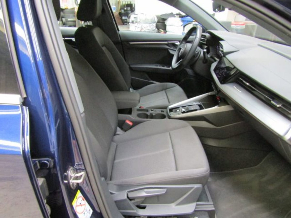 Audi A3 Sportback 30 TFSI Business Advanced (14)
