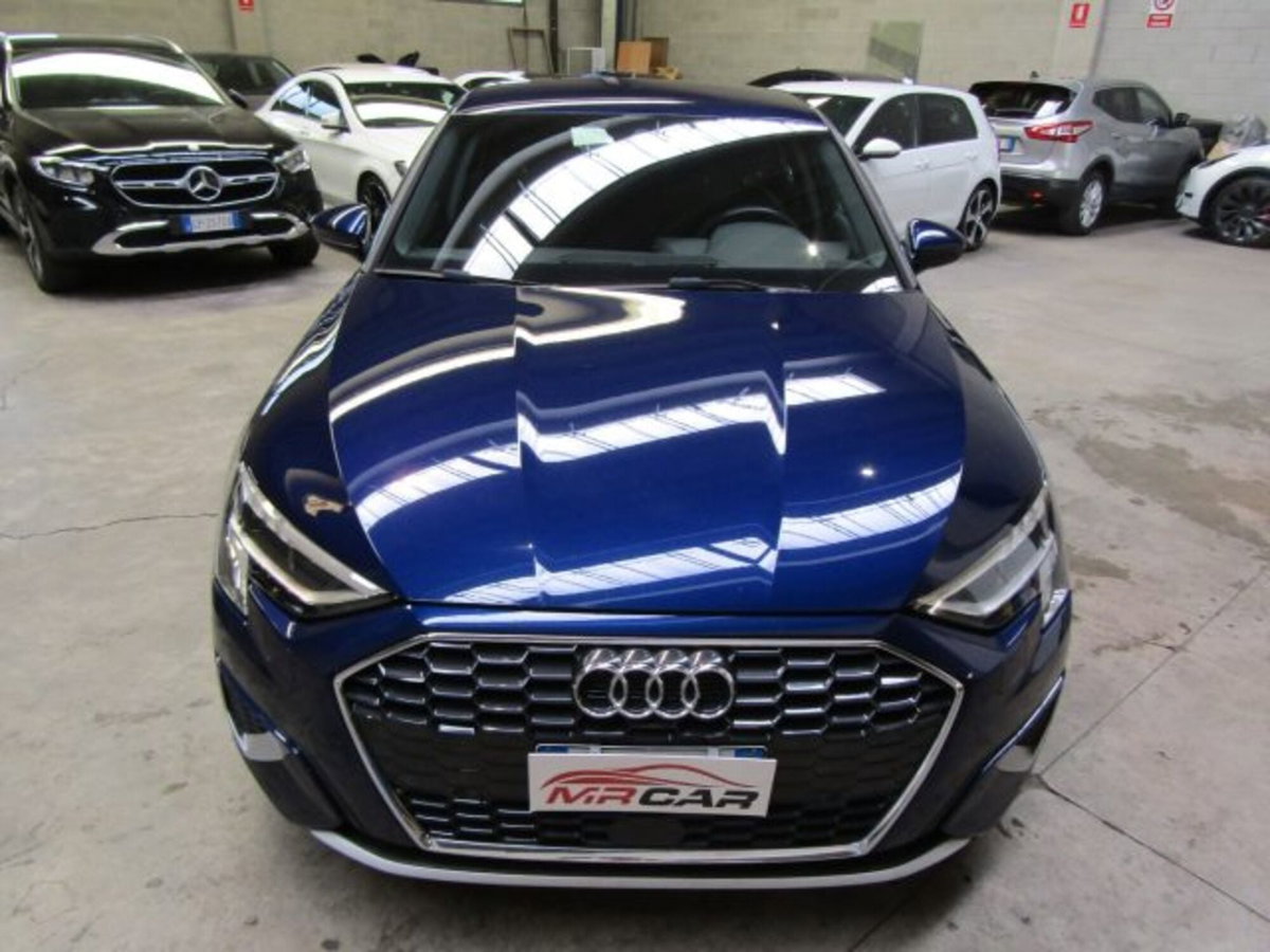 Audi A3 Sportback 30 TFSI Business Advanced (2)