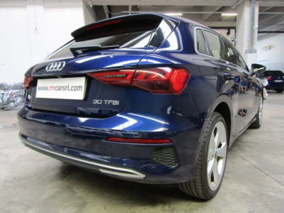 Audi A3 Sportback 30 TFSI Business Advanced (4)